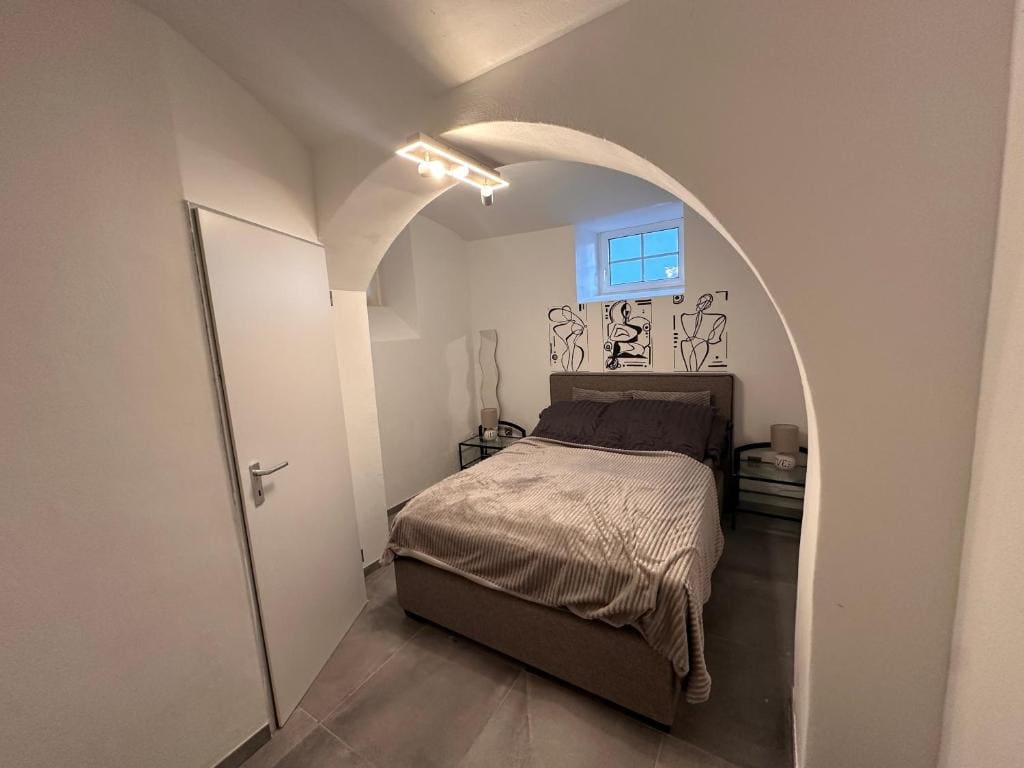 Perfect Getaway Room - View 4