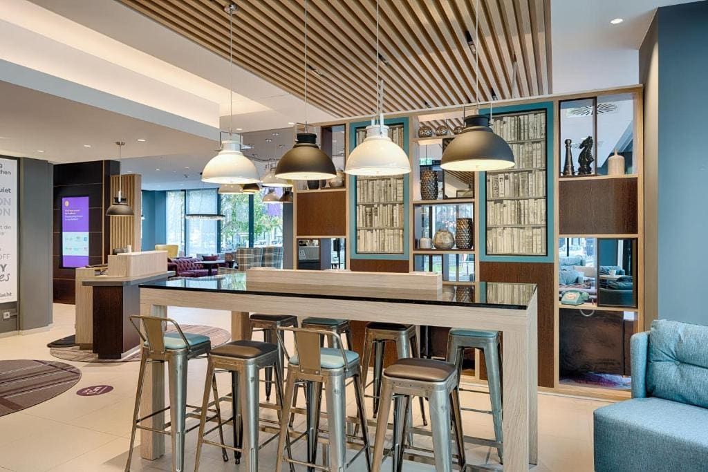 Premier Inn Frankfurt Westend - View 7