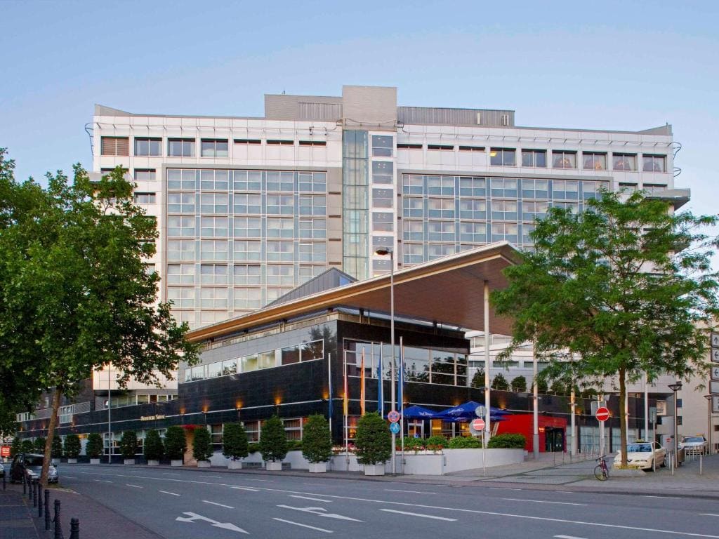 Pullman Cologne - Main view