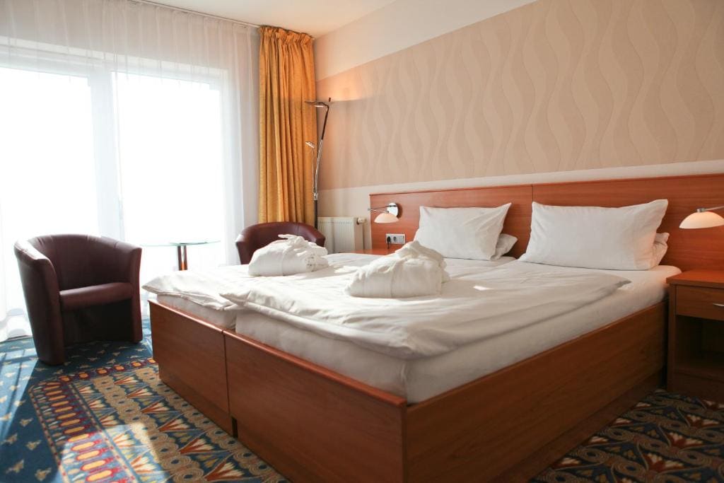 Kurhotel Pyramide Bad Windsheim - View 2