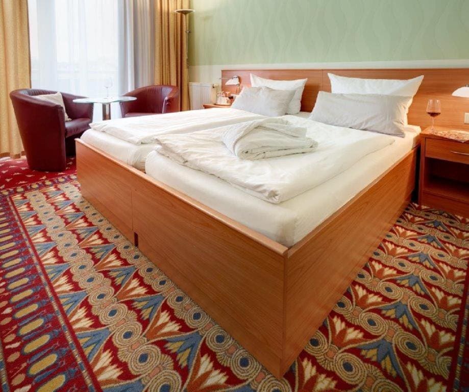 Kurhotel Pyramide Bad Windsheim - View 7