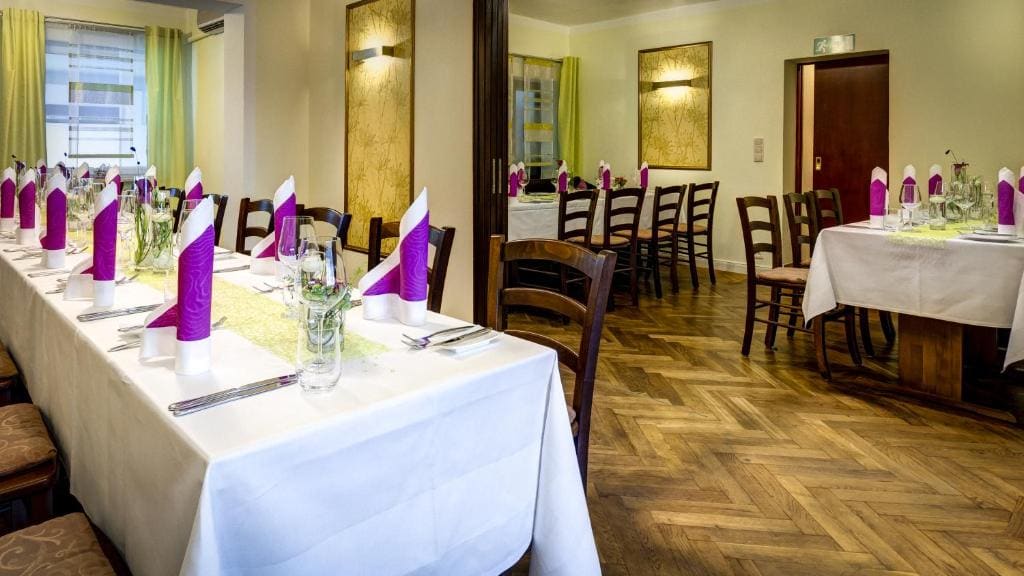 Hotel Restaurant Weihenstephaner Stuben - View 6