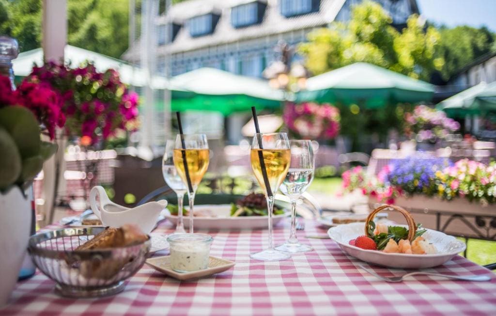 Lohmann's Romantik Hotel Gravenberg - View 5