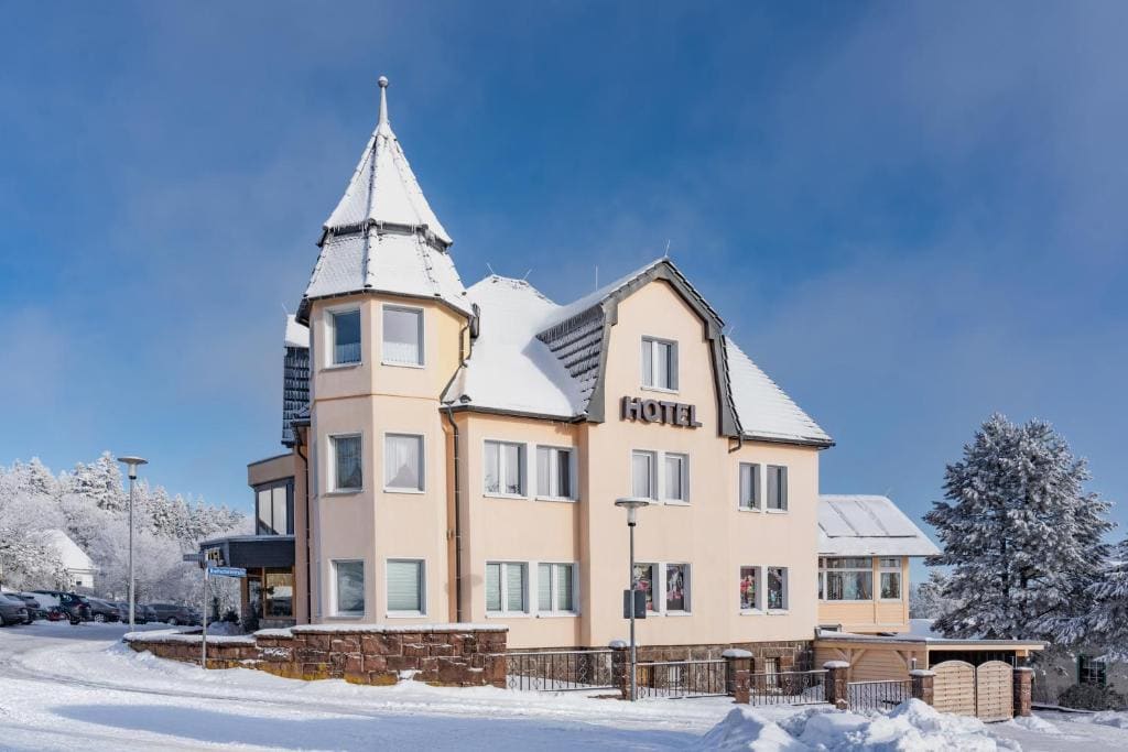 Schlossberghotel Oberhof - Main view