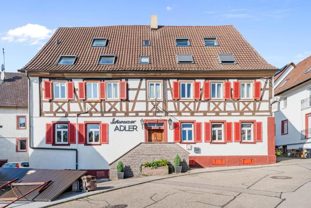 Landhotel Schwarzer Adler - Self Check In - Main view
