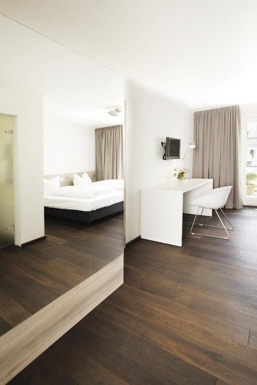 Hotel Schwarzwälder Hof - View 5