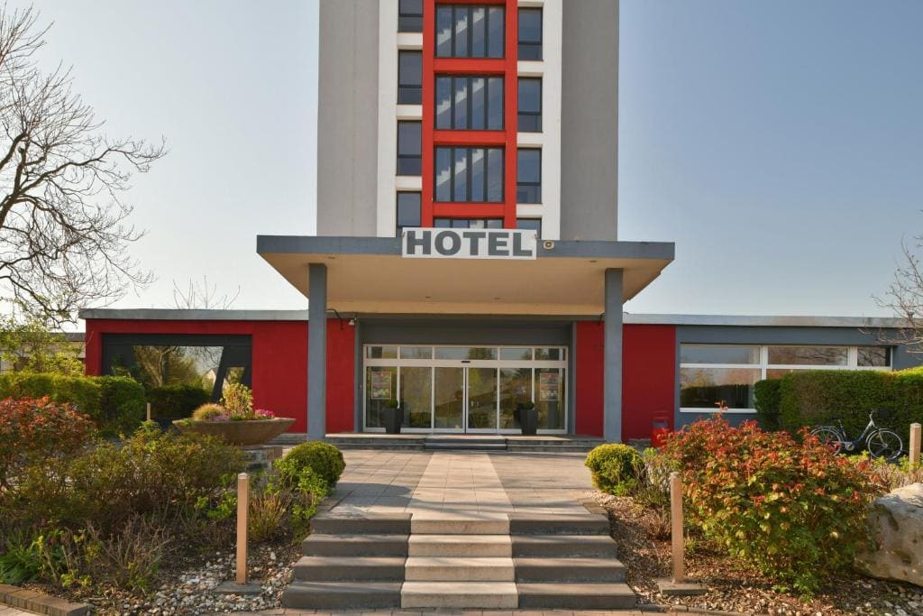 SKYHOTEL Merseburg - Main view