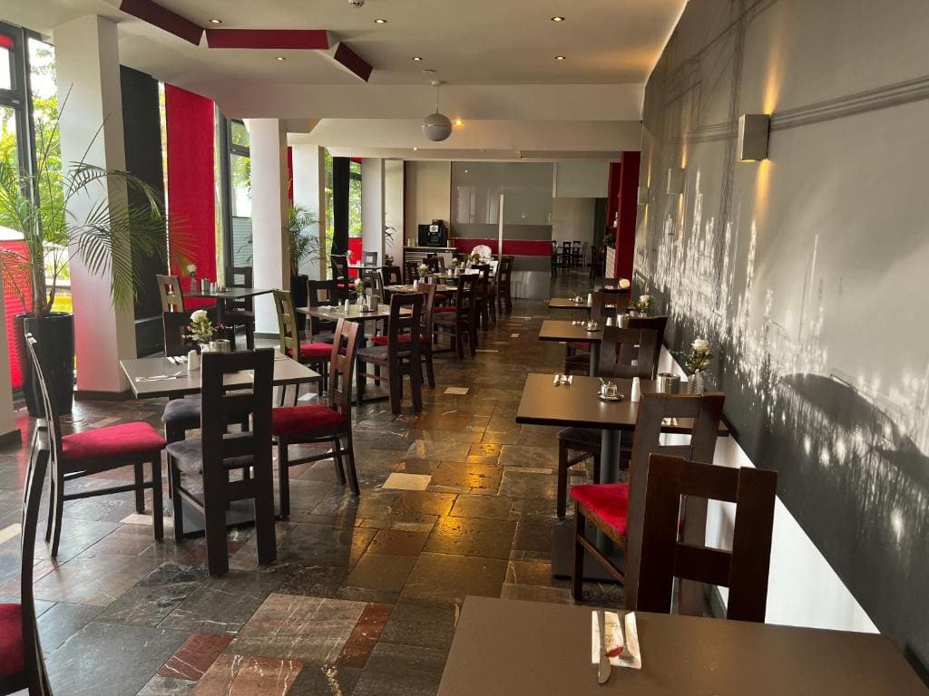 SKYHOTEL Merseburg - View 3