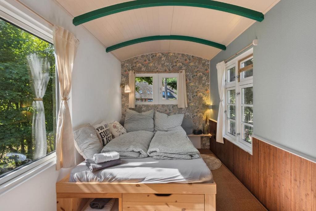 Tiny Haus - View 6