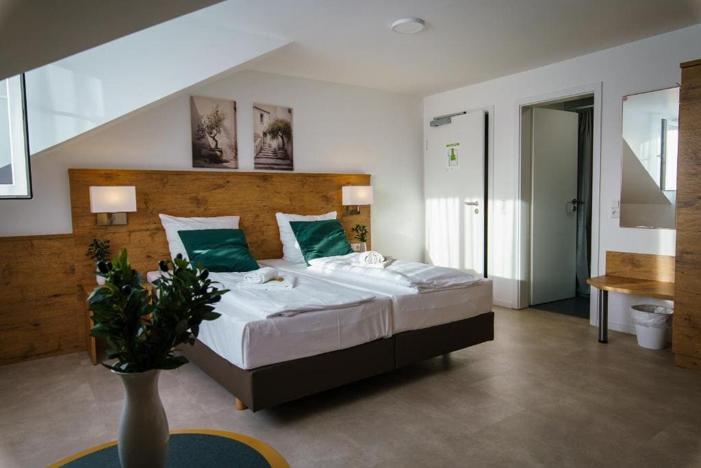 Hotel Waibstadter Hof - View 7