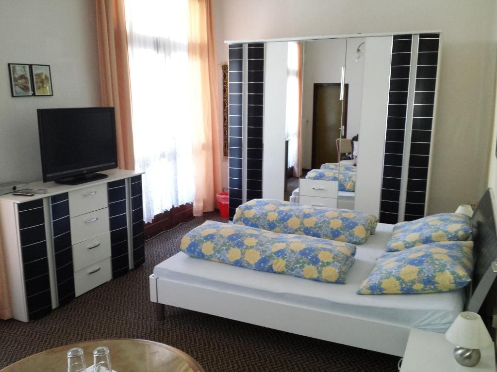 Hotel Waldeck - View 4
