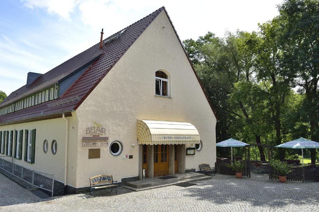 Land- und Golfhotel Alte Fliegerschule - Main view