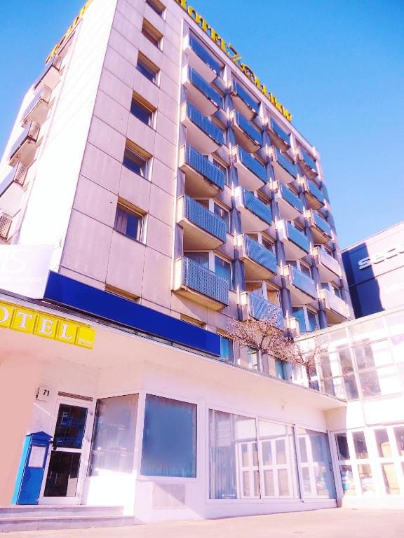 Hotel Zollhof Wandsbek Markt - View 3