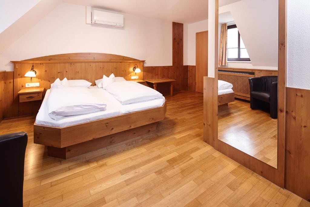 Hotel Zu den Drei Kronen - View 7