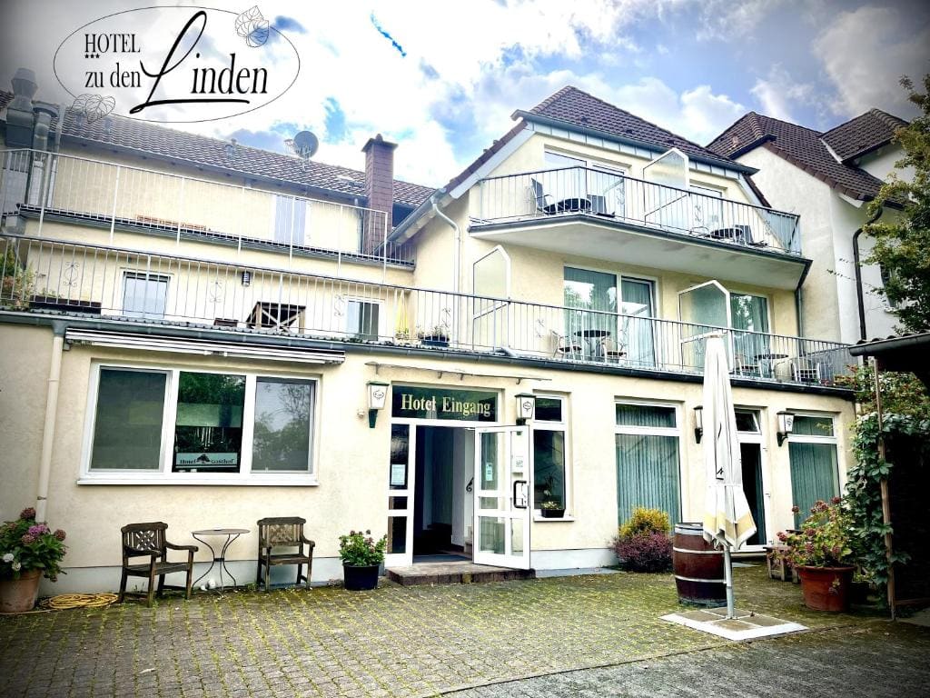 Hotel zu den Linden - Main view