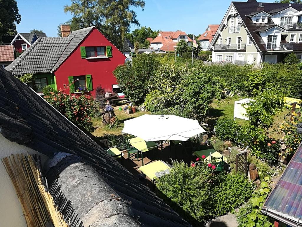 Zur Alten Filmkiste - Vista 6