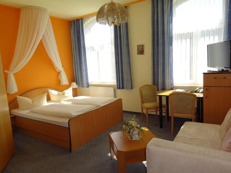 Hotel zur Krone - View 7
