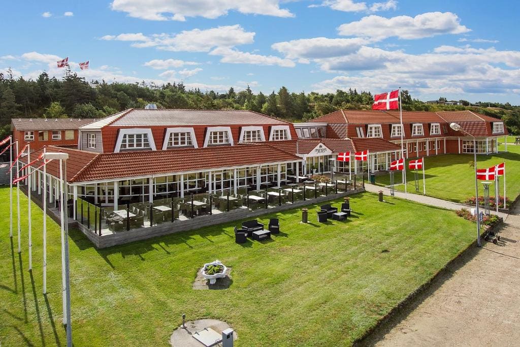 Hotel Pinenhus - Main view