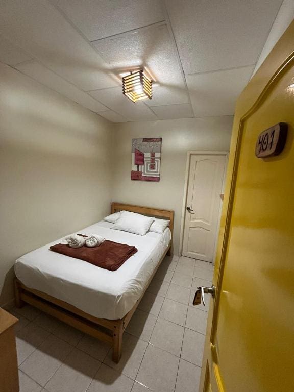 Chescos Hotel - Tampilan 5