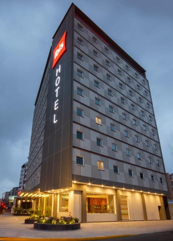 ibis Quito - Main view