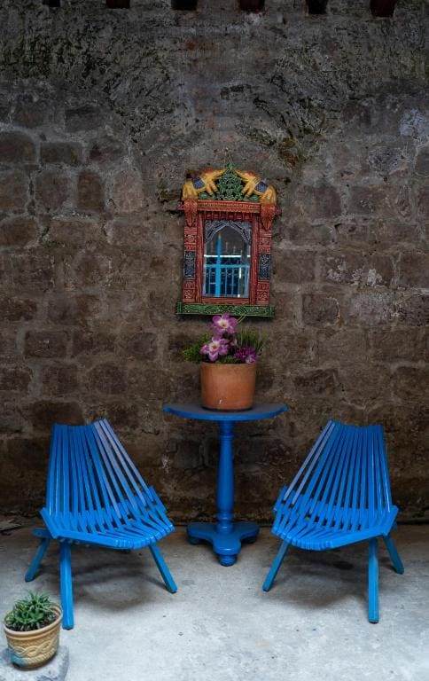 Blue Door Housing Historic Quito - View 4