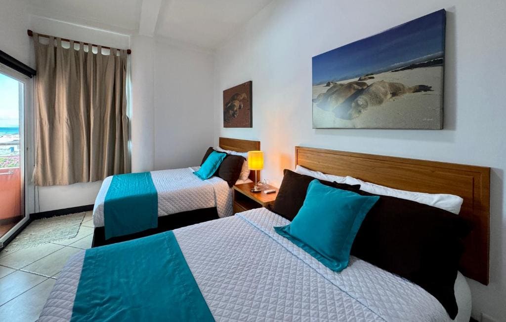 Torre Mar Galapagos Boutique Suites - View 2
