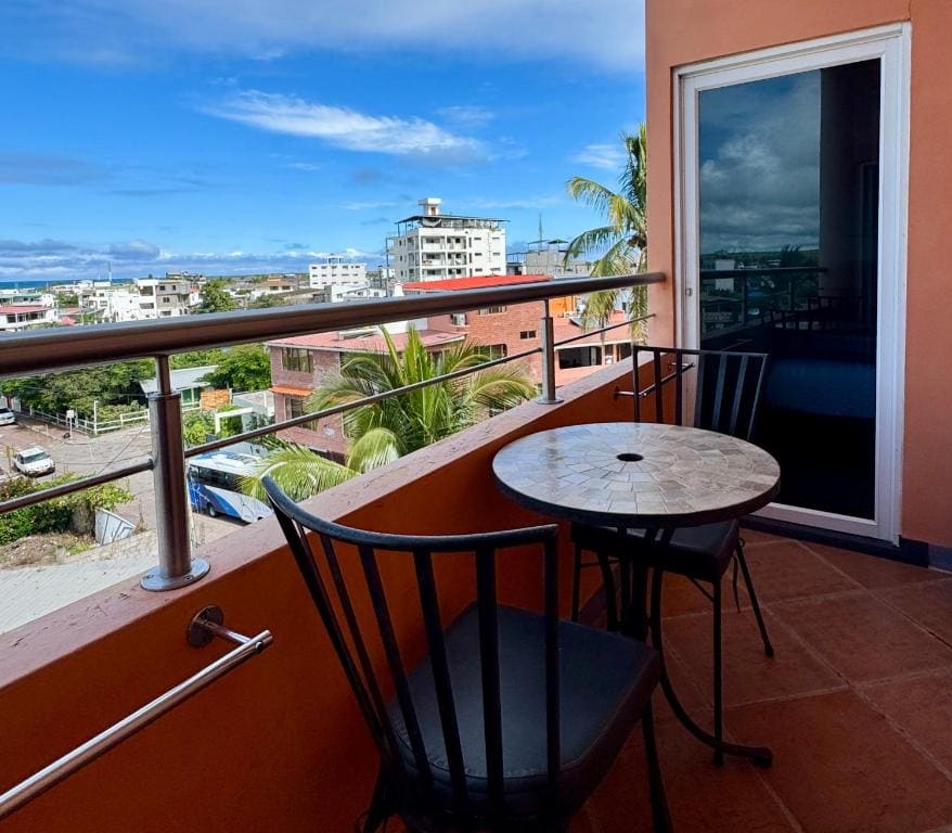 Torre Mar Galapagos Boutique Suites - Main view