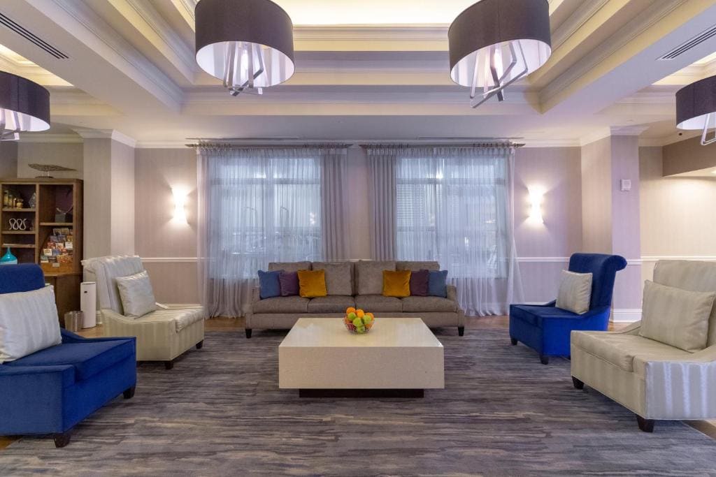 Holiday Inn Express Savannah - Historic District - View 3