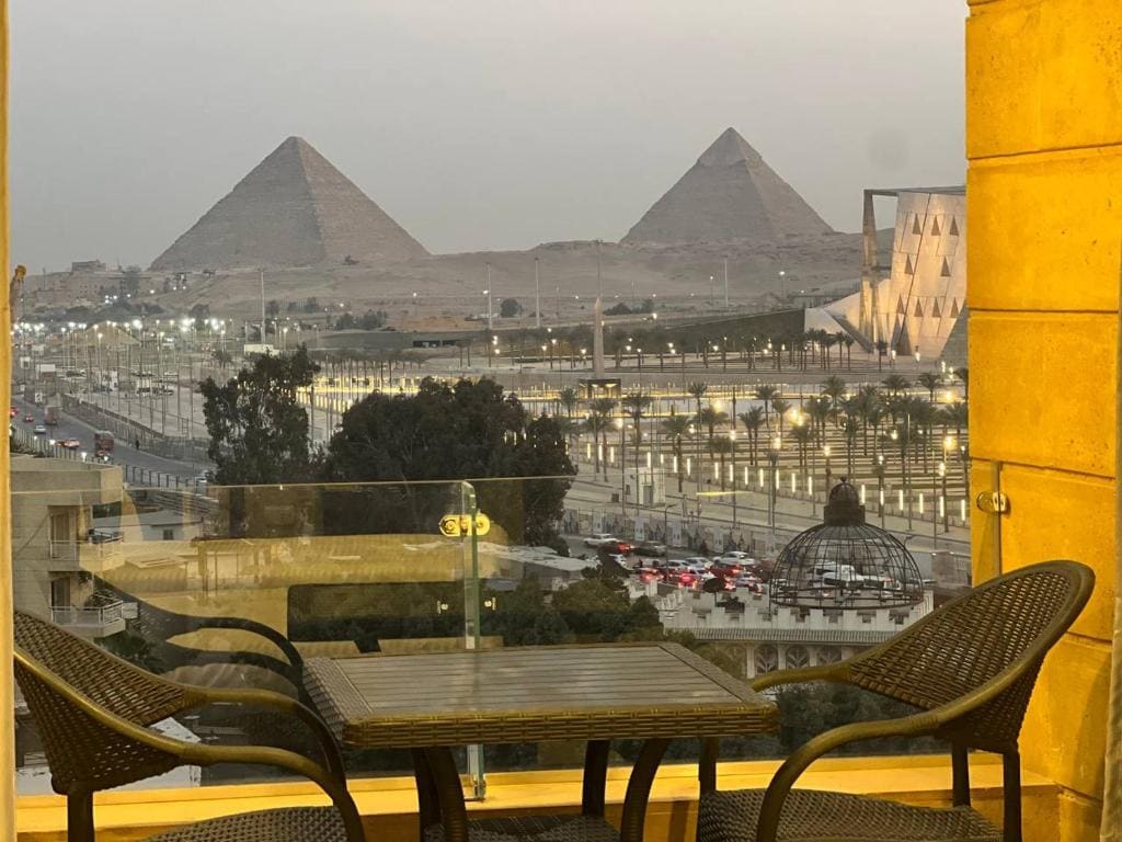 Asia Grand Museum & Pyramids view - Foto 4