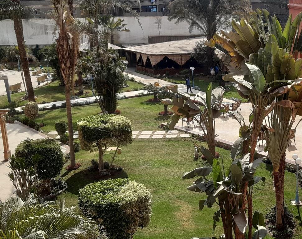 Boudl Grand Pyramids - Main view