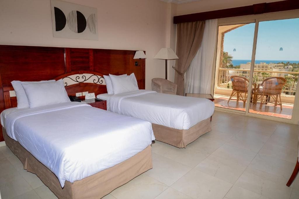 Brayka Bay Reef Resort - View 2