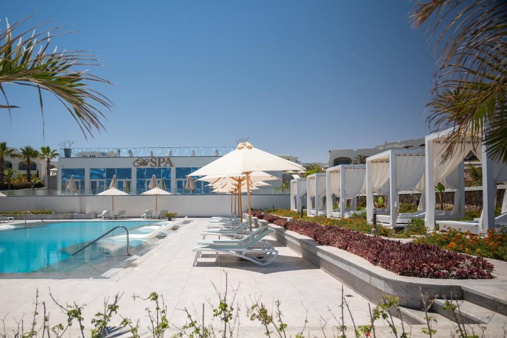 Cleopatra Sidi Heneish - View 7