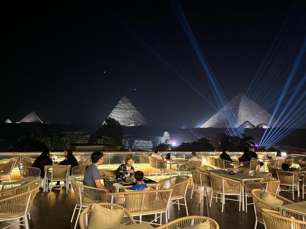 Pyramids Shadow INN - View 3