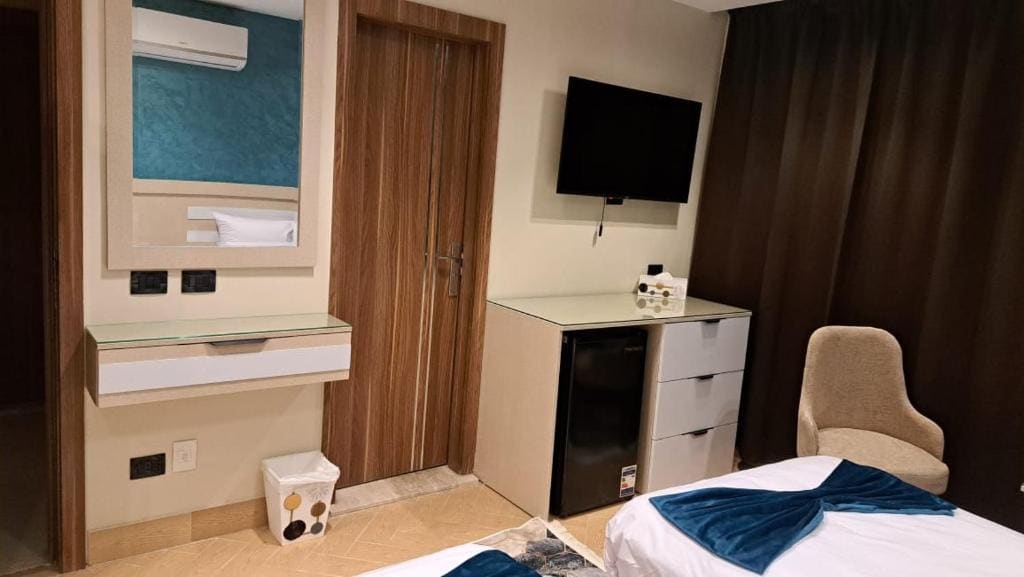 MIRA Holiday Home - View 3