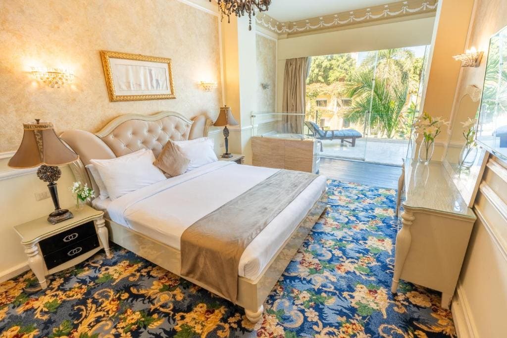 Paradise Inn Beach Resort - View 2