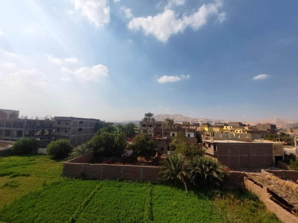 West Bank Guest House - Main view