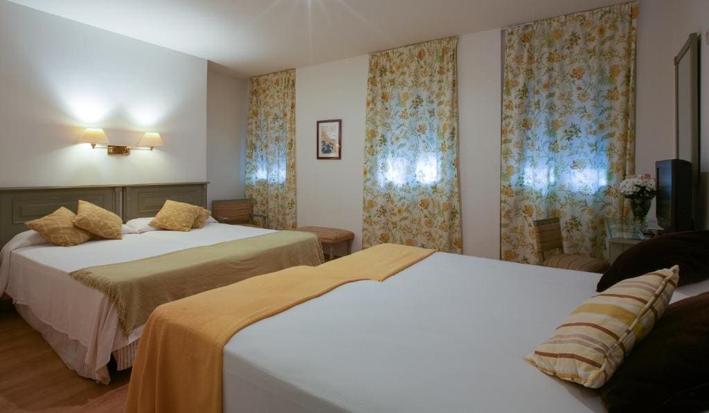 Hotel Alcántara - View 6
