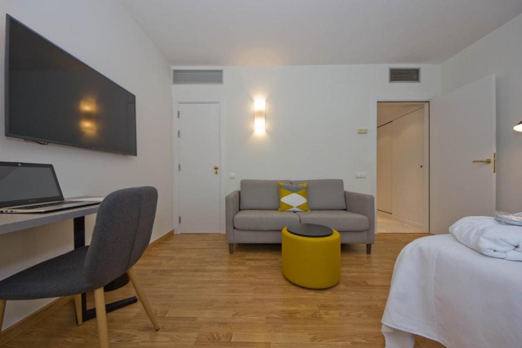 Aparthotel Atenea Valles - View 5