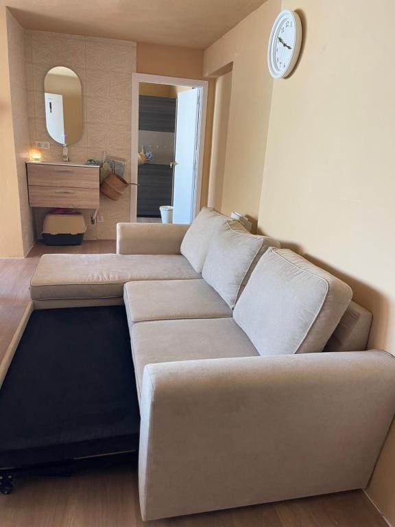 City centro 5th Floor No Lift Long Time Good Price - Main view