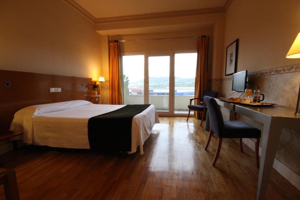 Hotel Azar - View 2
