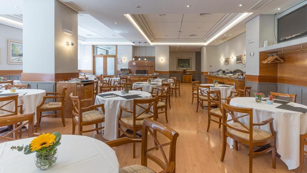 Hotel Blanca de Navarra - View 3