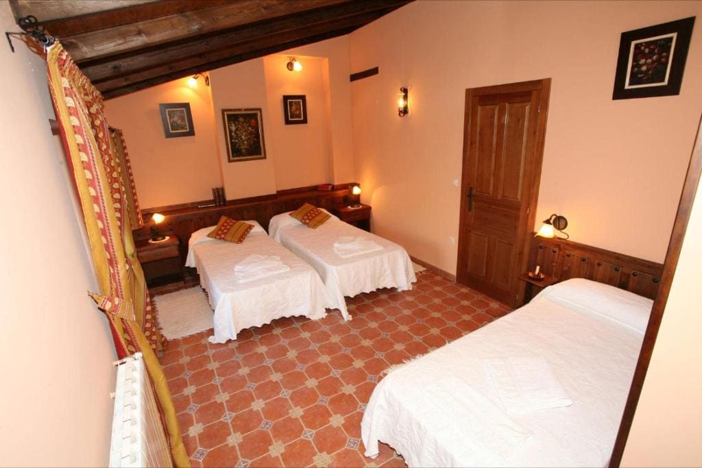 Casa Rural Calderón de Medina l, ll y lll - View 2