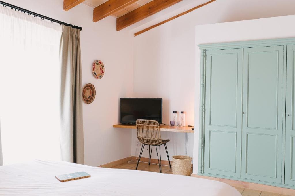 Curolla Petit Hotel - View 5