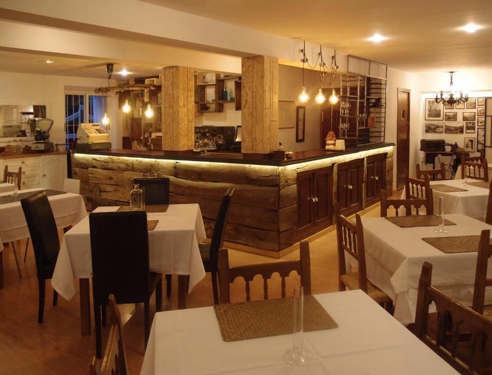 El Montero - View 3