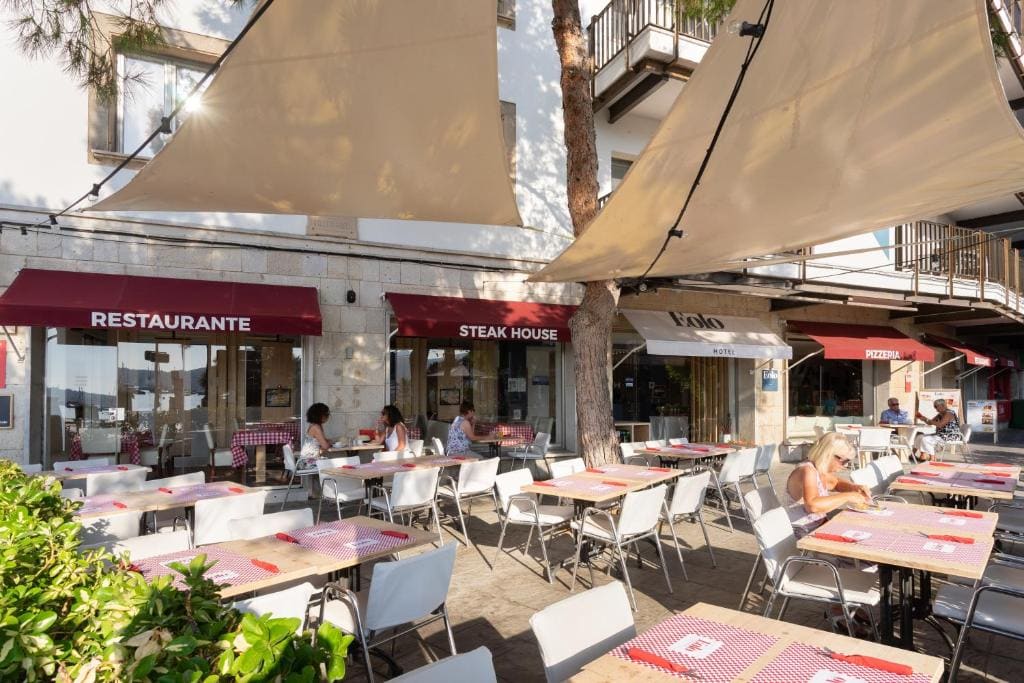 Hotel Eolo - Main view
