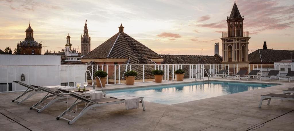 Hotel Fernando III - Main view