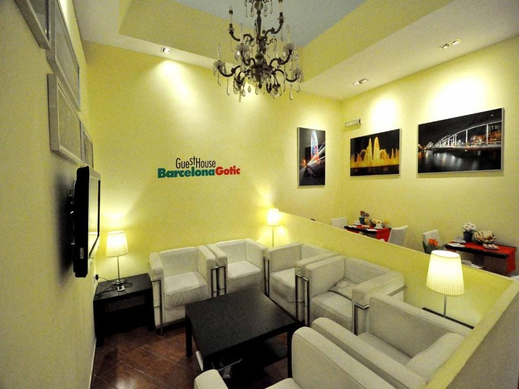 BARCELONA GOTIC Guesthouse - View 6