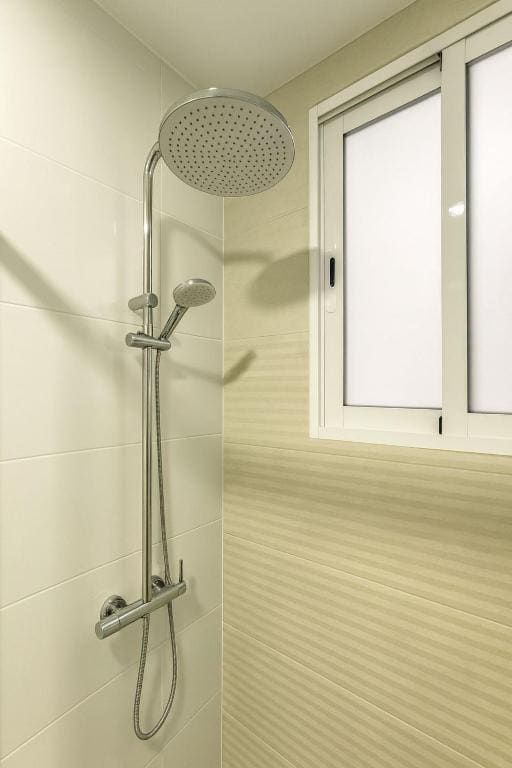 Apartamentos Benalua Alicante - Parking - View 7