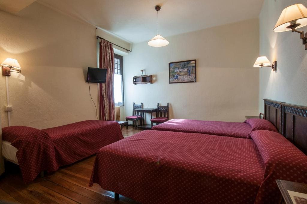Hostal Ayestaran II — Ansicht 3