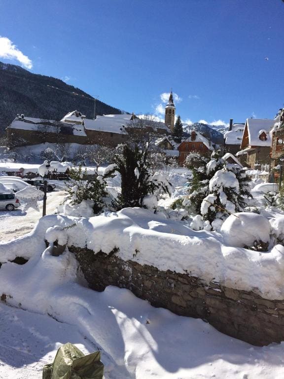 Hostal Escuils - View 7